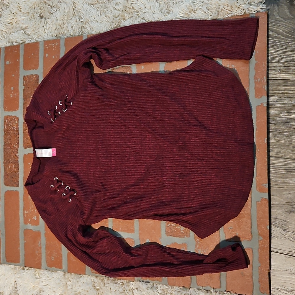 No Boundries thin Sweater womens Medium